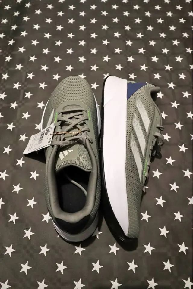 كنعرض للبيع Adidas Runfalcon 3.0 أوريجينال 100% 👟 (Taille 44)