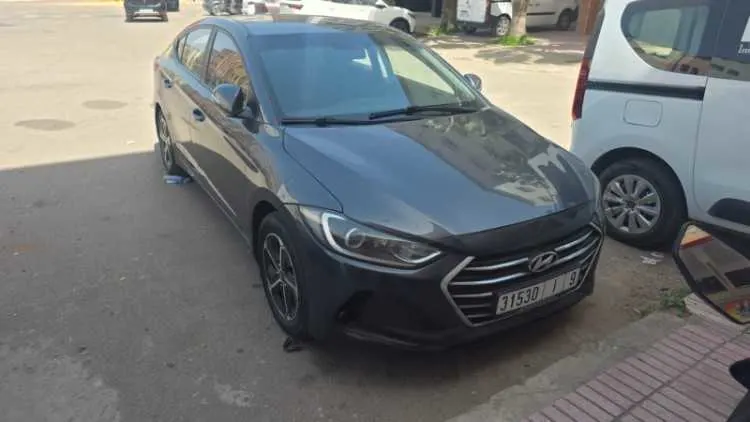 Hyundai Elantra 2019