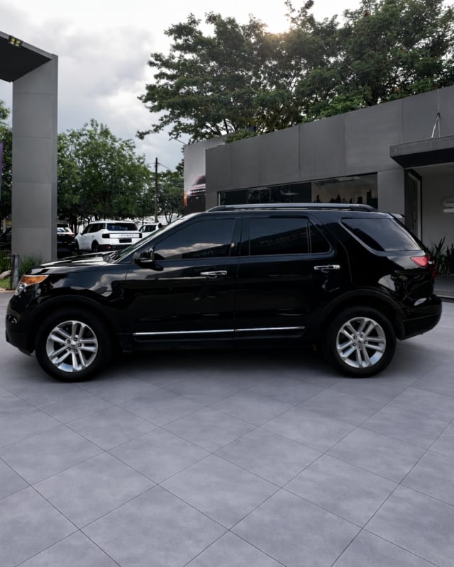 FORD EXPLORER 2014 — foto 3