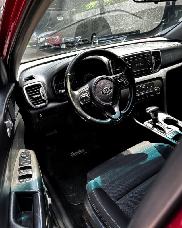 KIA SPORTAGE 2018 — foto 2