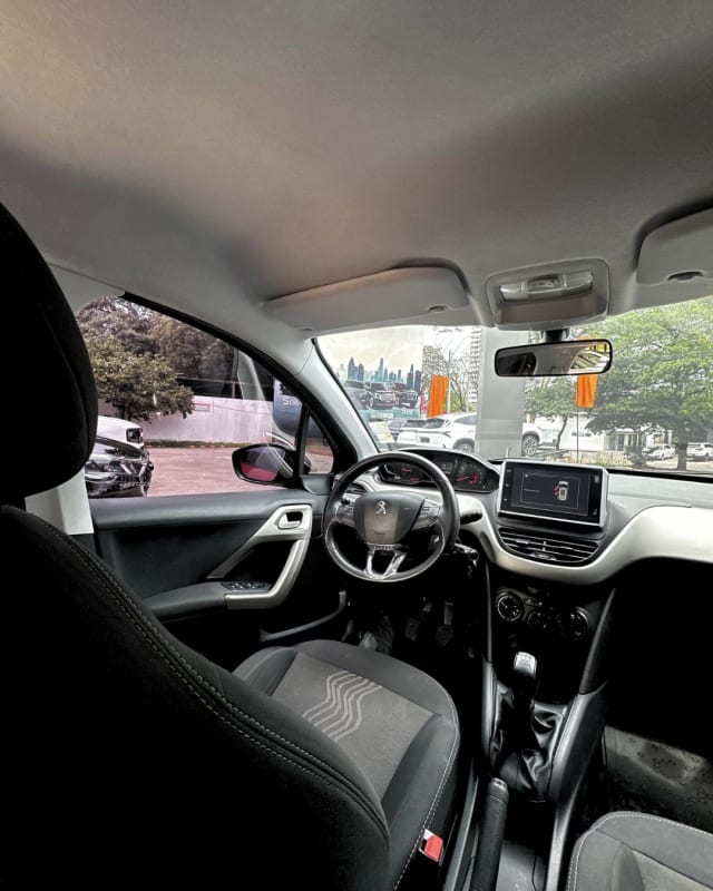 PEUGEOT 2008 2020 — foto 3