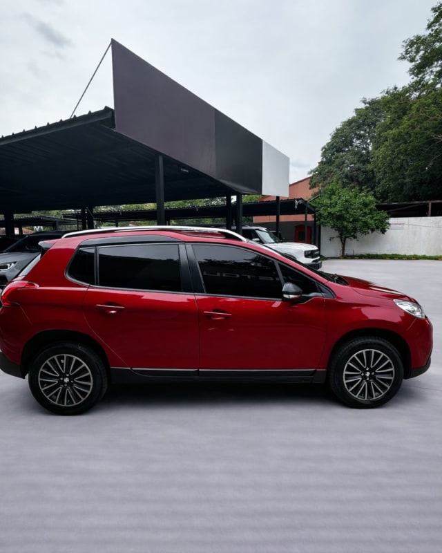 PEUGEOT 2008 2020 — foto 4