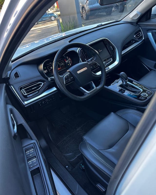 JETOUR X70 GLS 2024 — foto 2