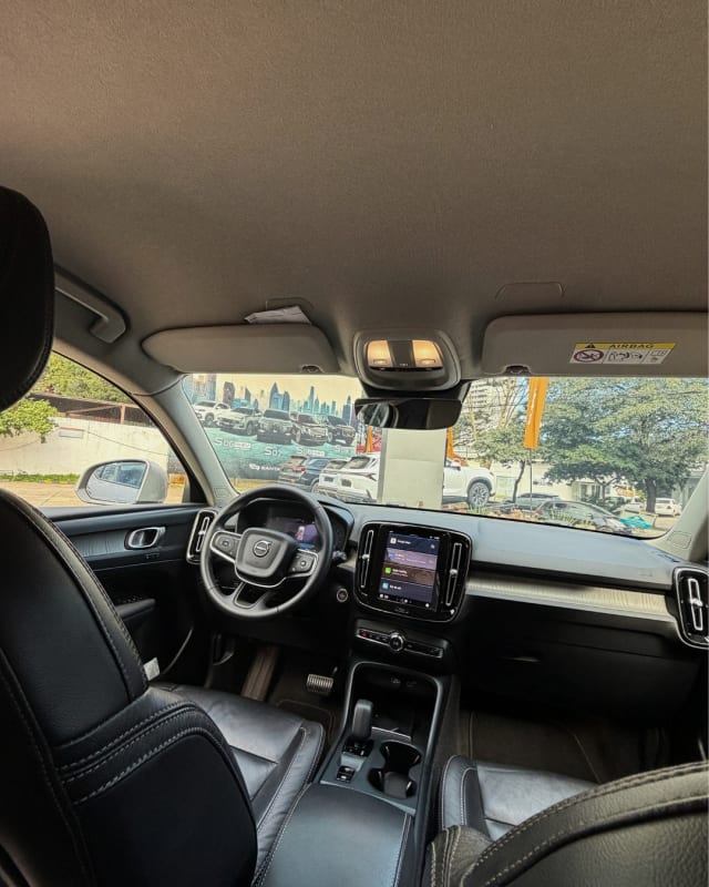 VOLVO XC40 2022 — foto 3