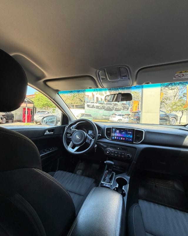 KIA SPORTAGE 2018 — foto 3