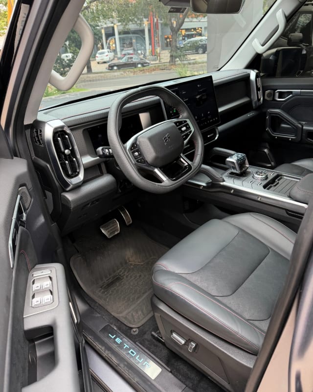 JETOUR T2 PHEV 2025 — foto 2