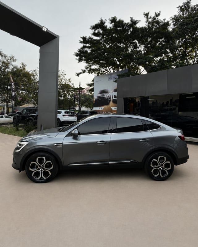 RENAULT ARKANA 2024 — foto 4