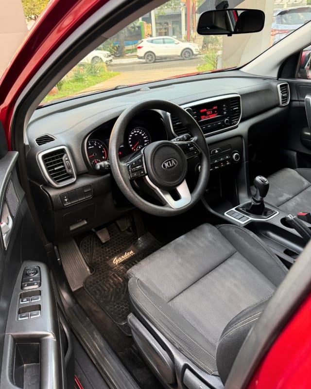 KIA SPORTAGE 2020 — foto 2