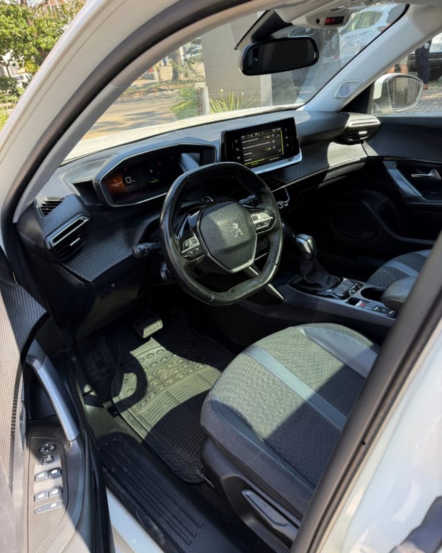 PEUGEOT 2008 ALLURE 2020 — foto 2