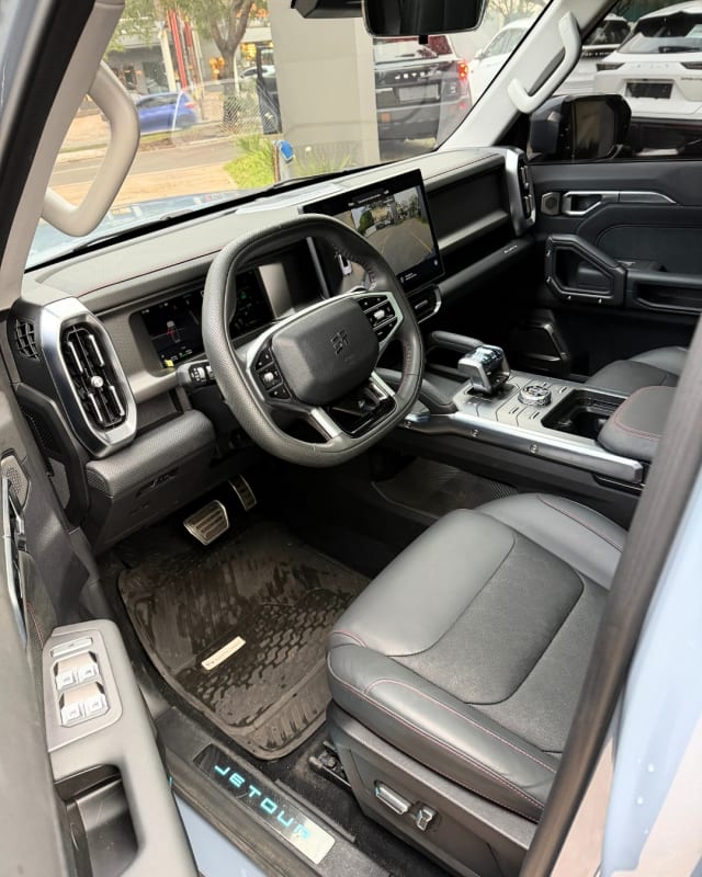 JETOUR T2 PHEV 2025 — foto 2