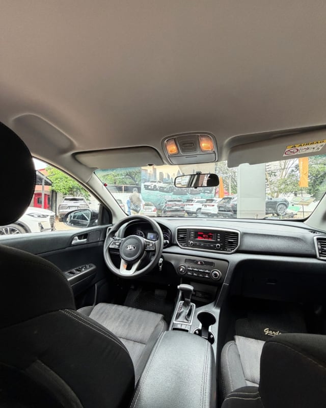 KIA SPORTAGE 2018 — foto 3