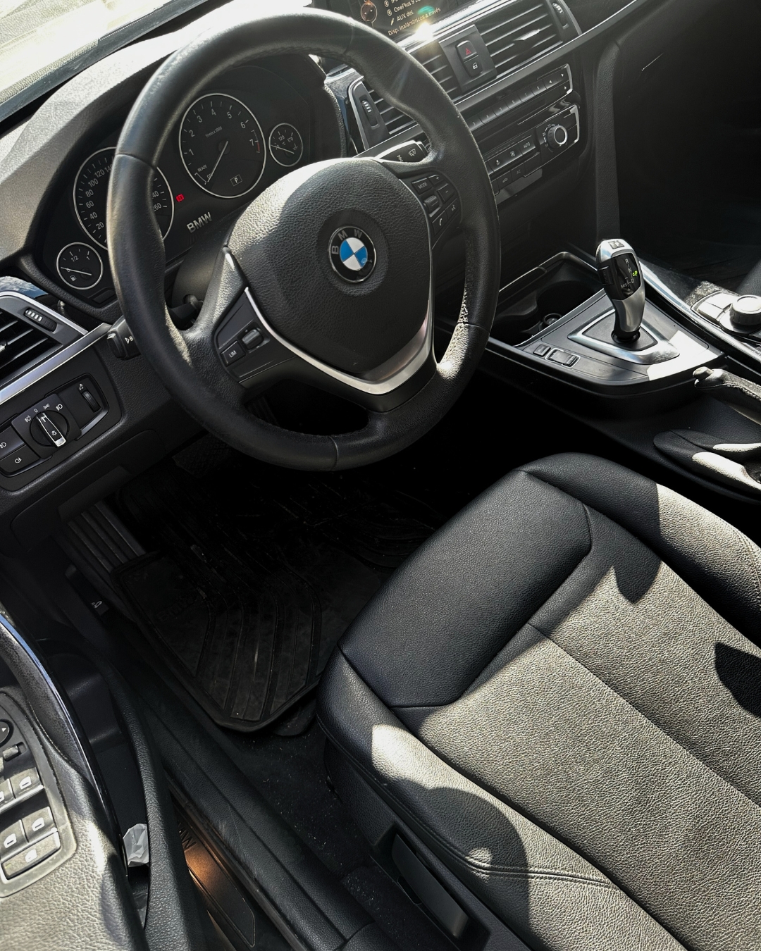 Bmw 318I 2017 - foto 2