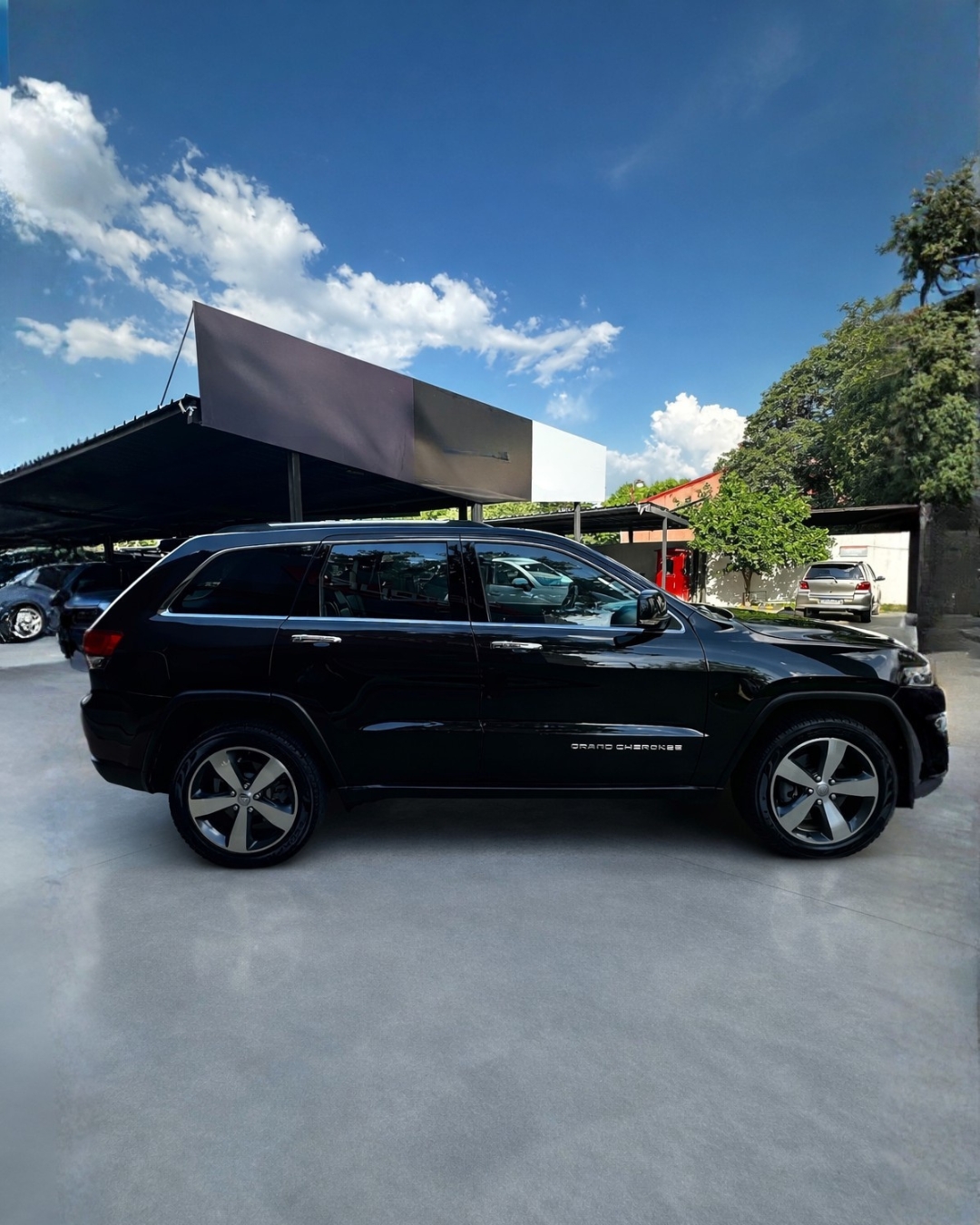 Jeep Grand Cherokee 2014 - foto 4