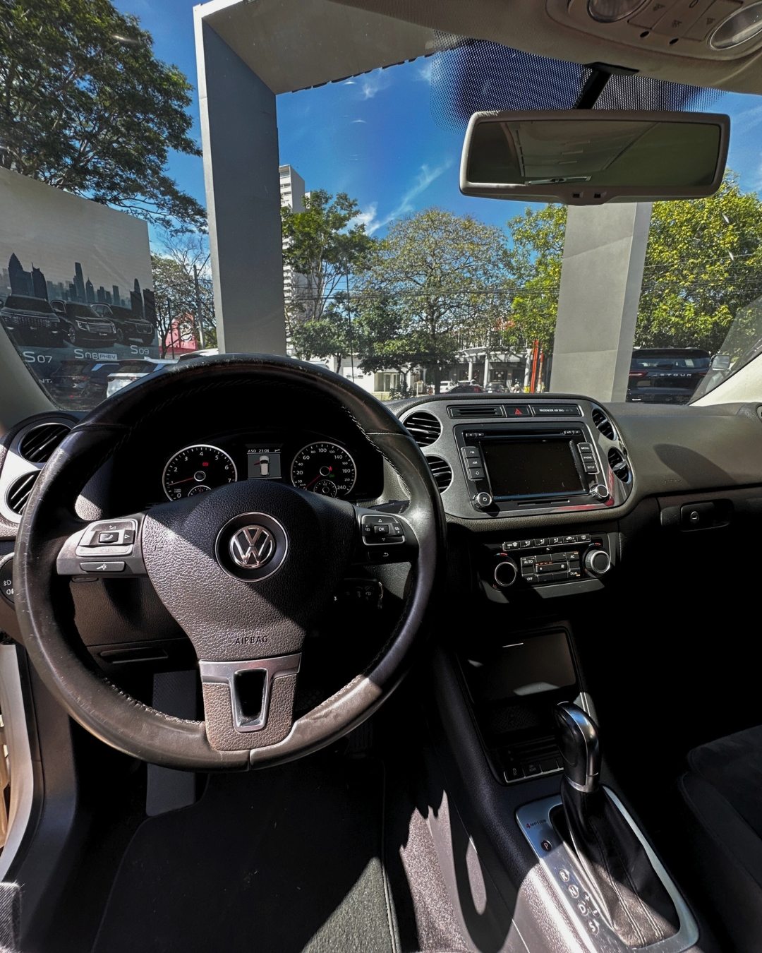 Volkswagen Tiguan 2019 - foto 2