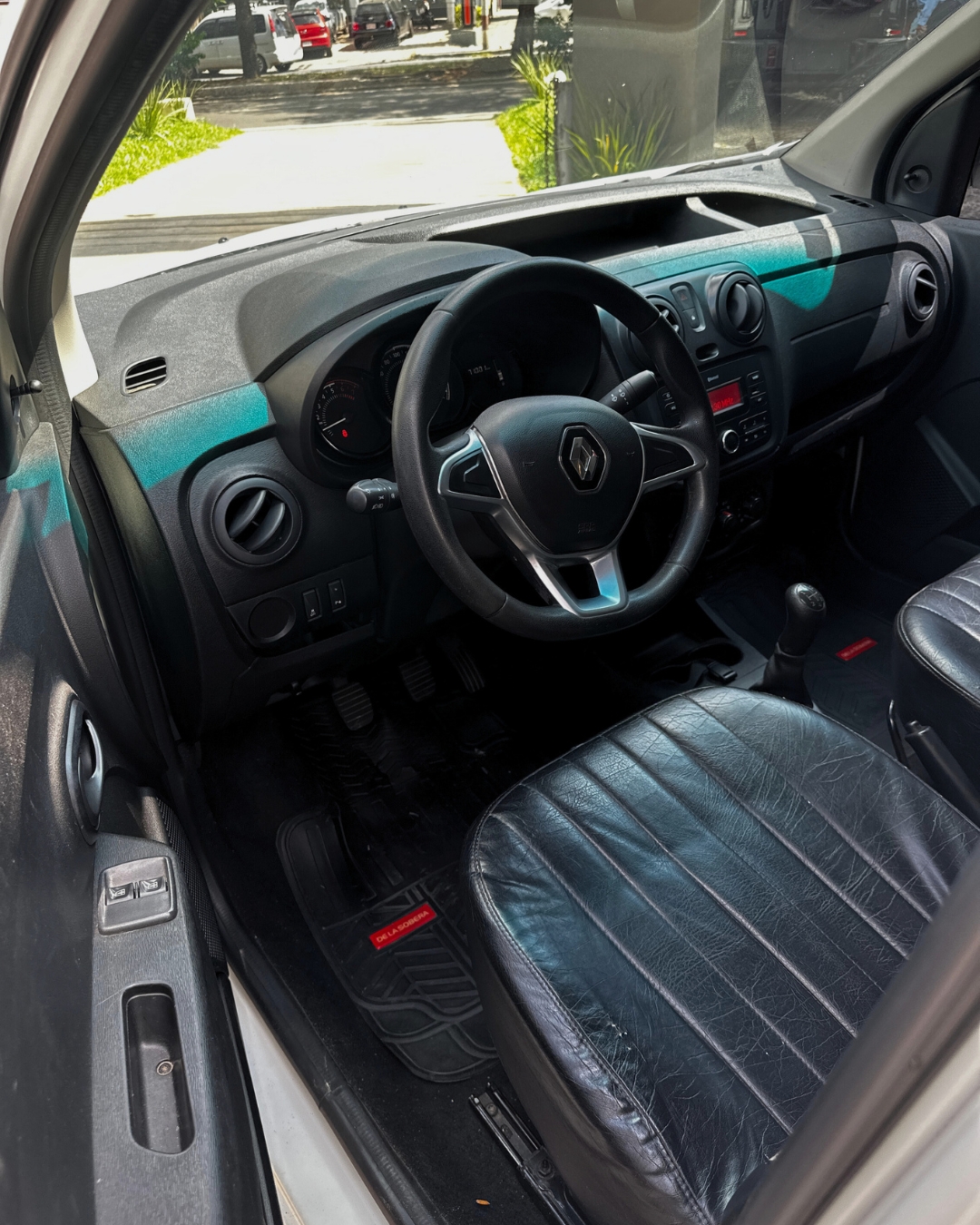 Renault New Kangoo 2022 - foto 2