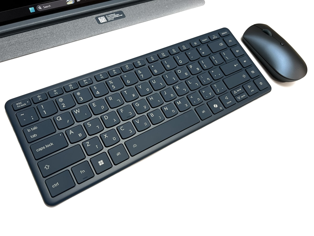 Lenovo Yoga Book 9i 2025 (צילום: גד גניר)