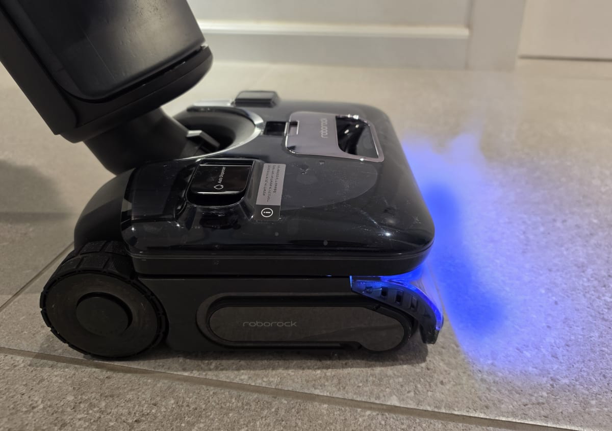 Roborock F25 Ultra (צילום: גד גניר)