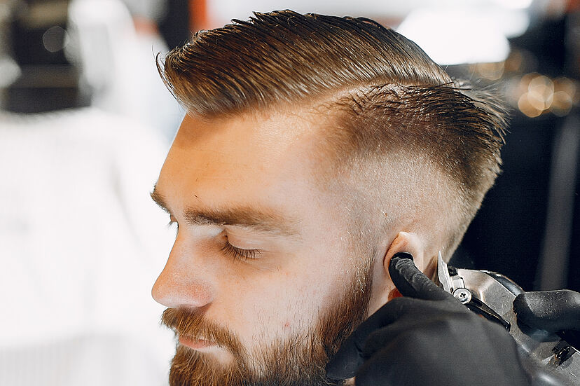 Application for managing appointments in a barbershop