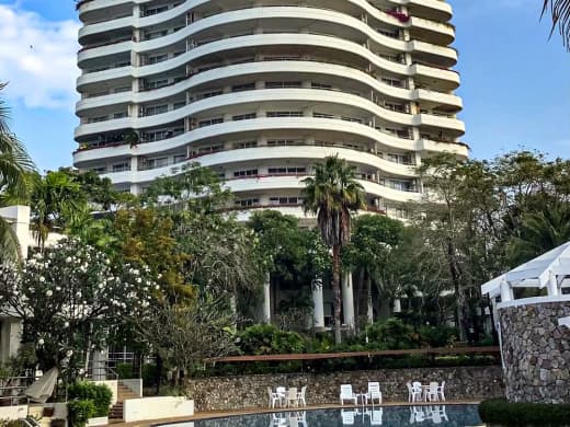 4-Bed for Sale at Crystal Beach - Image 2
