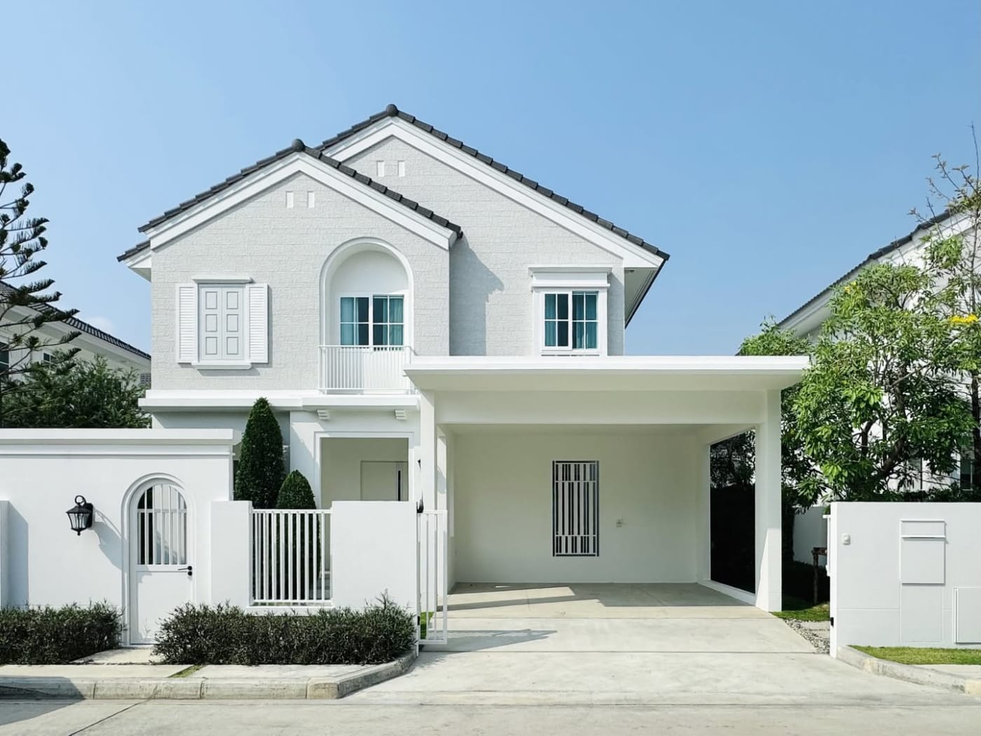 3-Bed for Rent at Chaiyapruek Bangna km.15 - Main Image