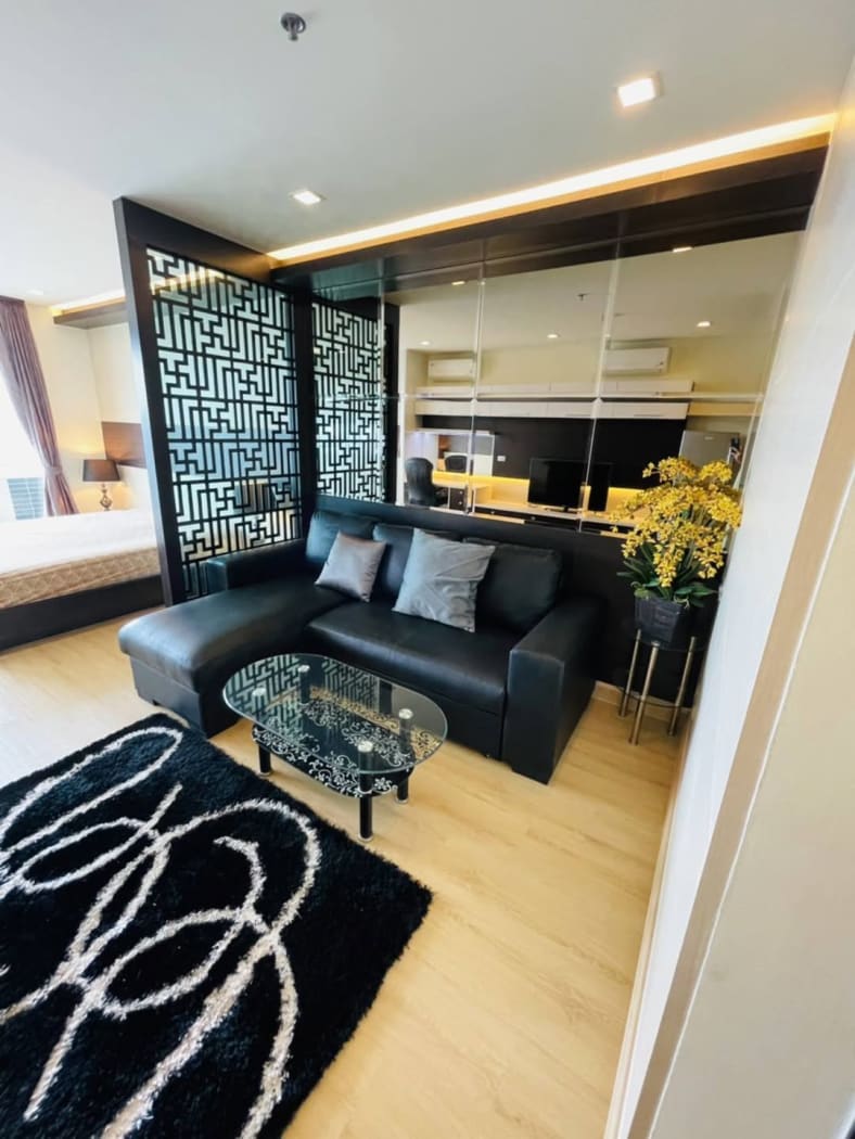 Studio for Rent at Skywalk Condominium / Weltz Residence - Main Image
