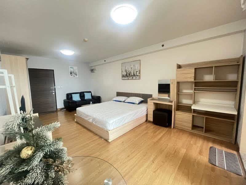 Studio for Rent at Supalai Park Ekkamai-Thonglor - Main Image