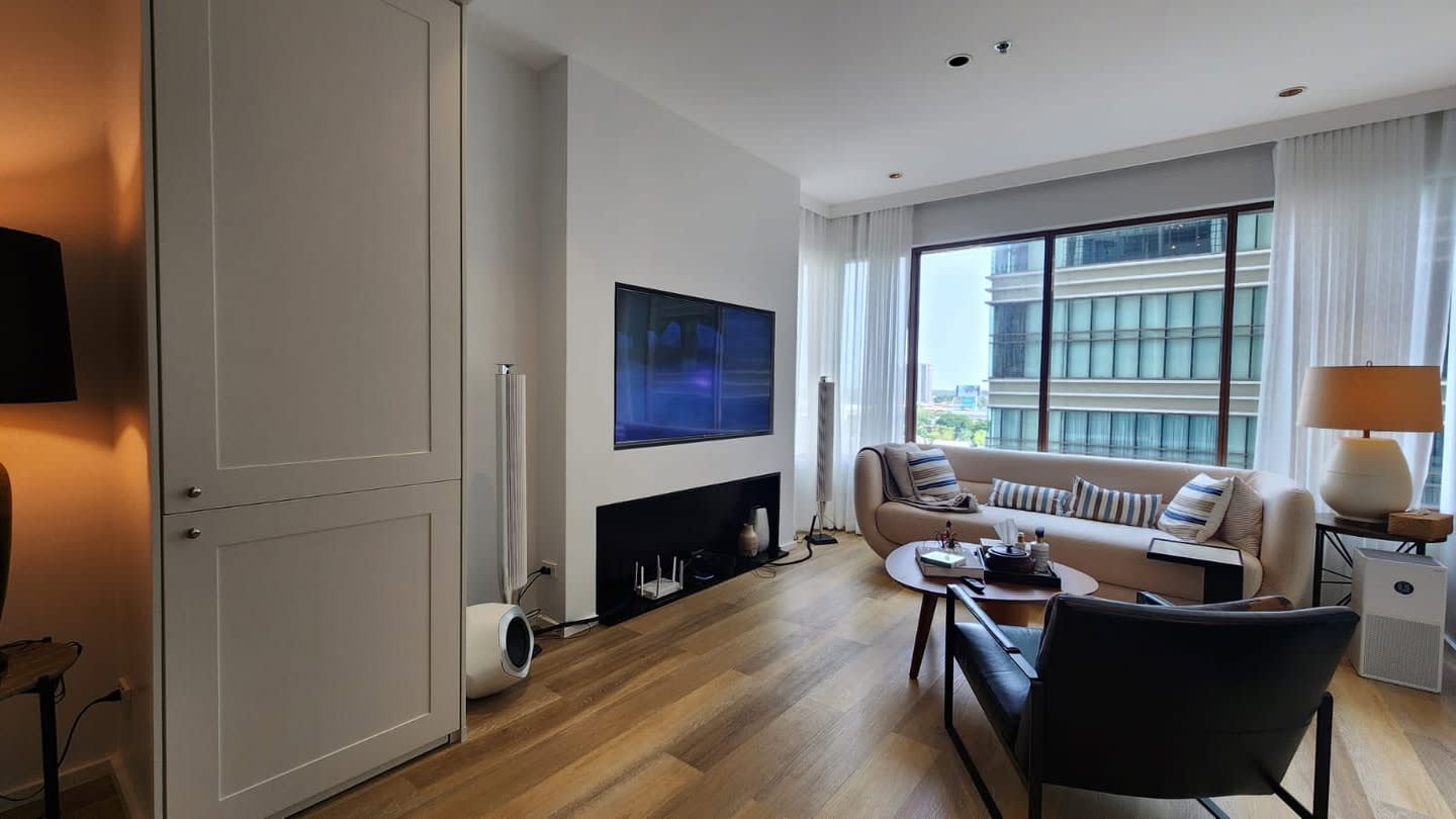 1-Bed for Rent at The Emporio Place - 1 bedroom condo for rent in Sukhumvit 24, Prompong, ฿43,000/month