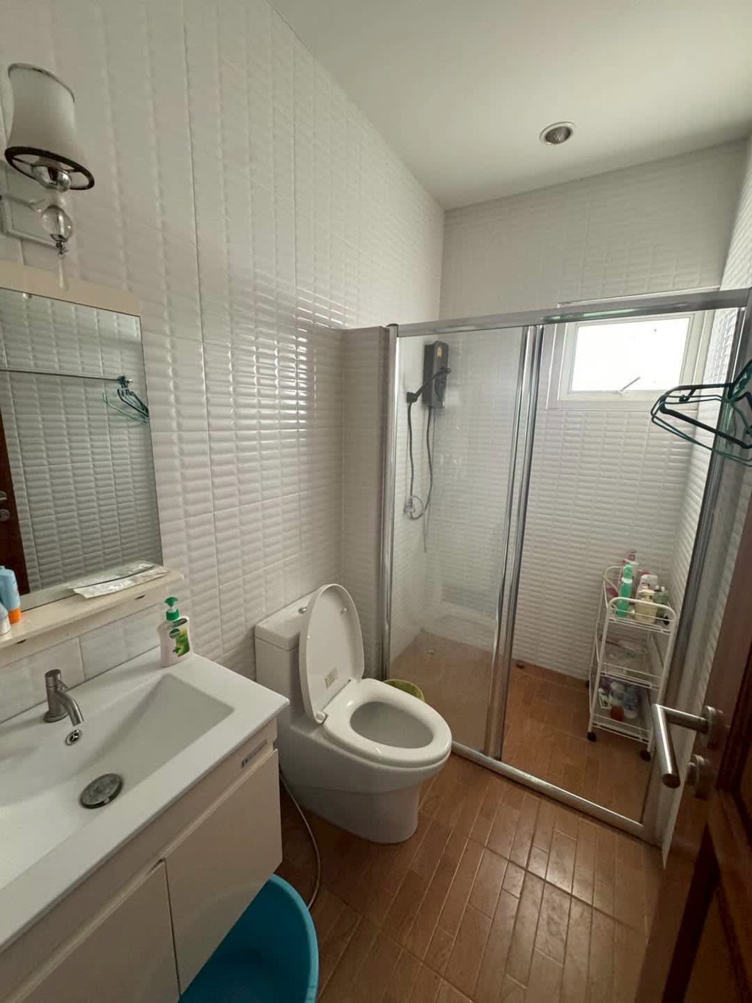 5-Bed for Rent at Arinyya Place Bang Pae - Image 3