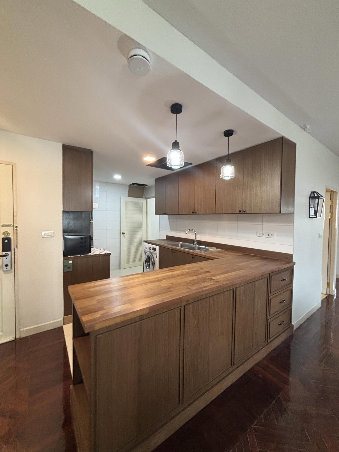 2 Bedroom Apartment in Thonglor | Bangkok Apartments for Rent - Image 3