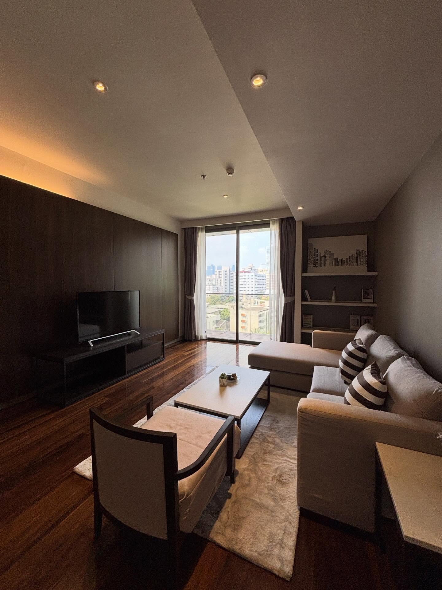 2 Bedroom Apartment in Phrom Phong | Bangkok Apartments for Rent - Image 2
