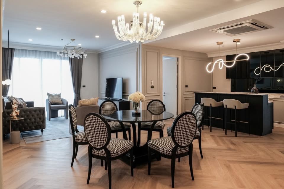 3 Bedroom Condo in Ekkamai | Bangkok Apartments for Rent - Image 2