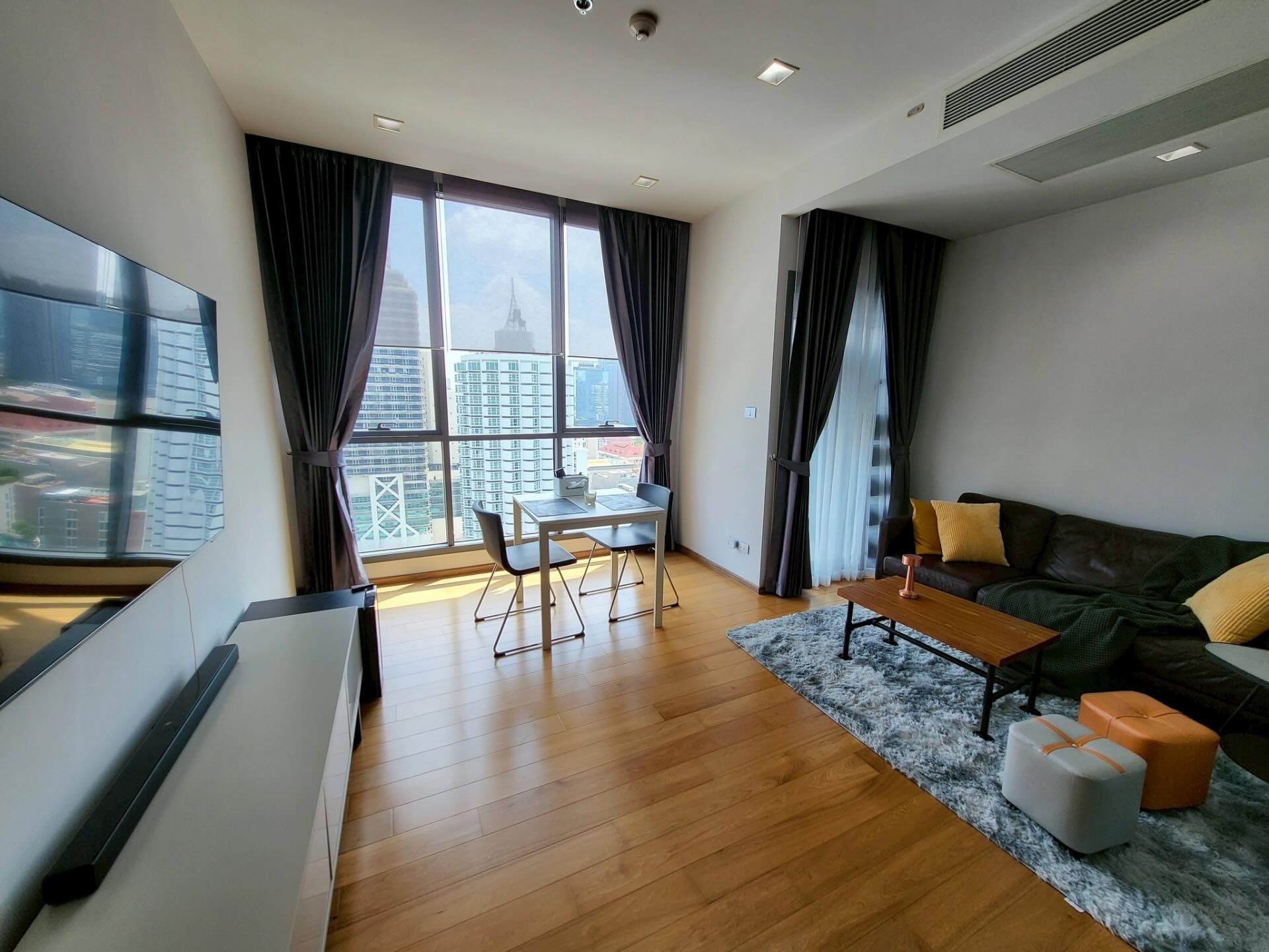 1 Bedroom Condo in Sukhumvit | Bangkok Apartments for Rent - Image 2