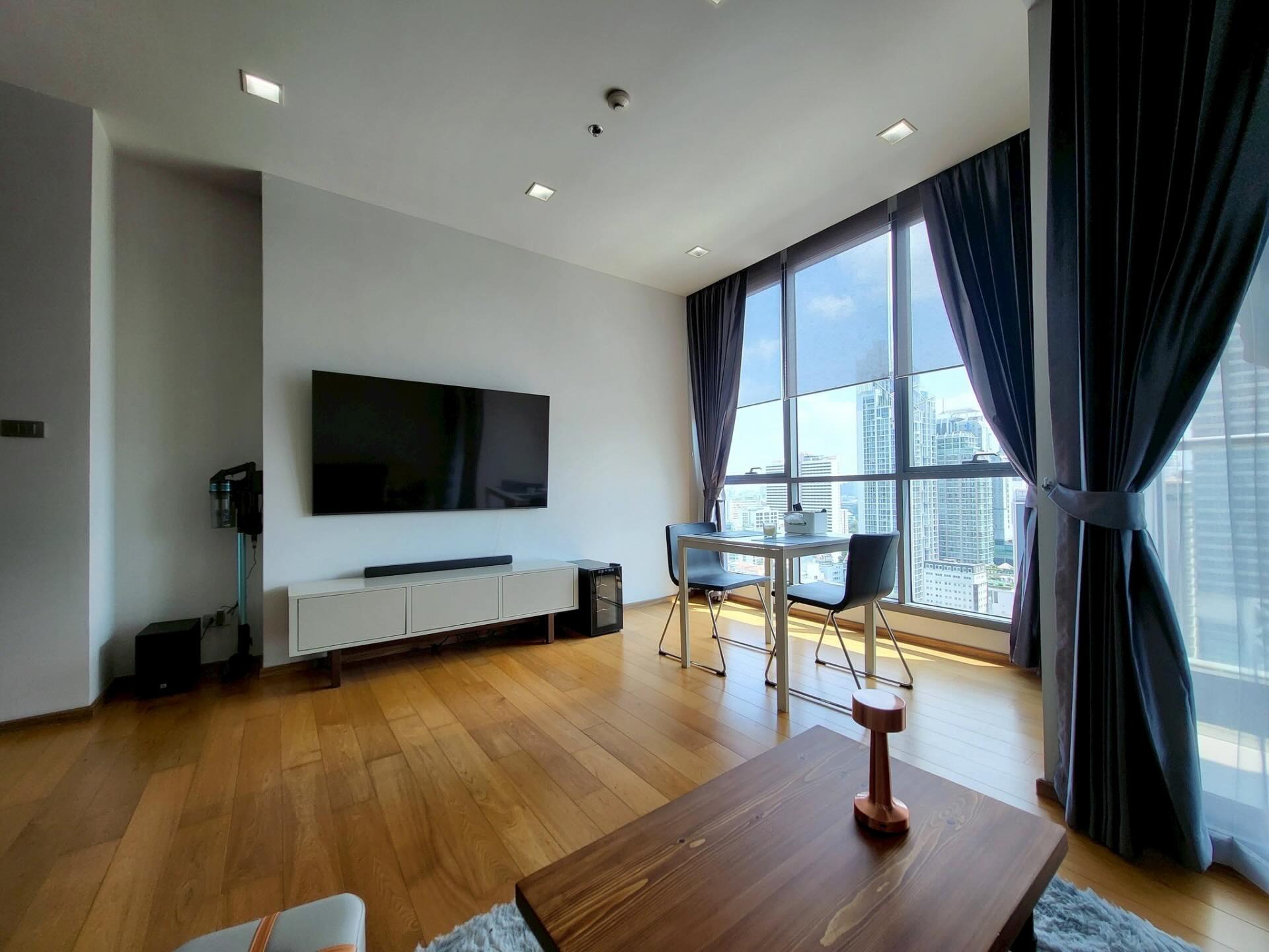 1 Bedroom Condo in Sukhumvit | Bangkok Apartments for Rent - Image 3