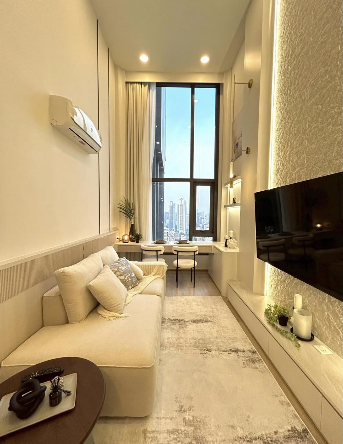 Life Rama 4 Asoke - Image 3