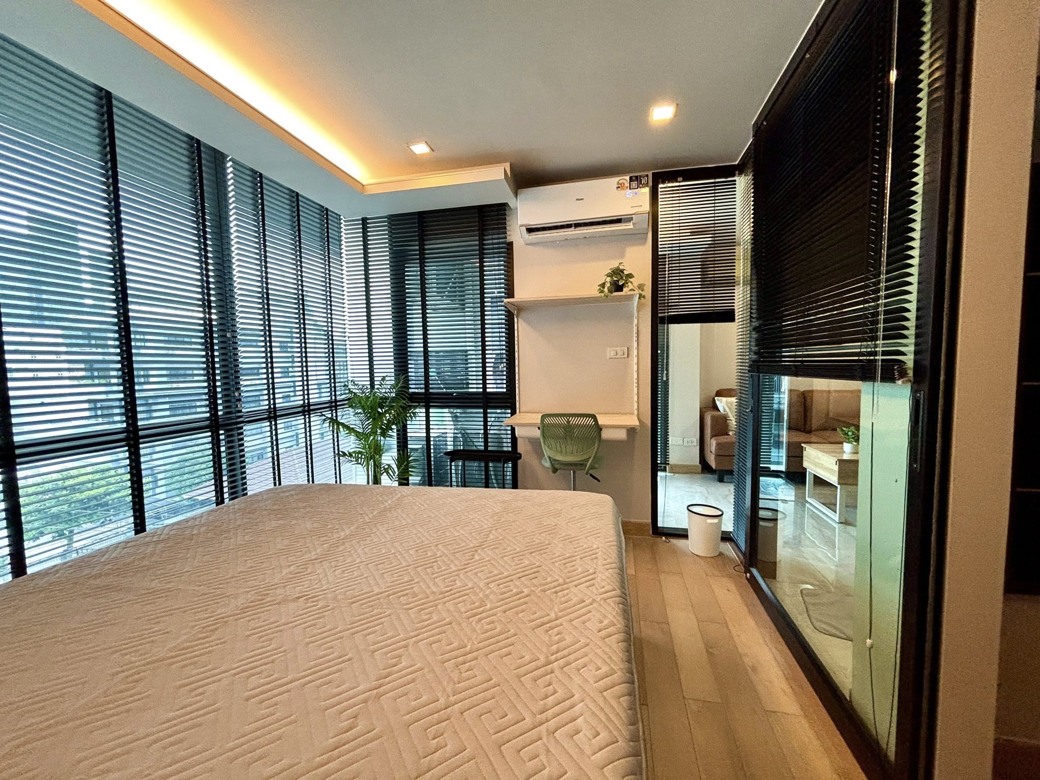 1 bedroom condo in Ruamrudee