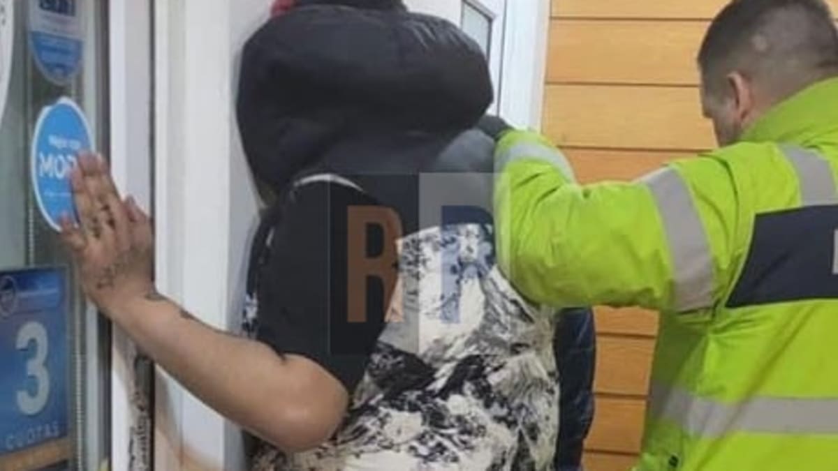 Otros dos detenidos esta madrugada robando alcohol en Chacra13