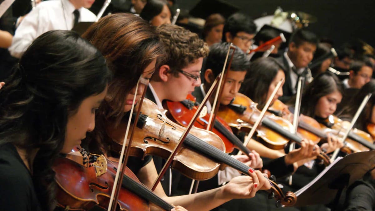 Música impulsa a niñez y juventud de México a alejarse de la violencia
