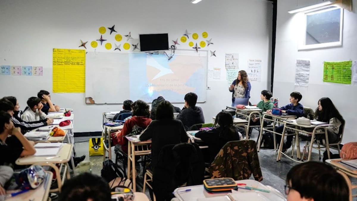 Gobierno amplía el plan de recuperación de días de clase para estudiantes de toda la provincia