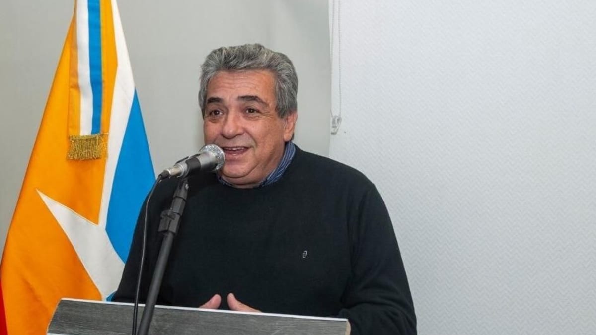 Becerra: “Espero que el Gobierno Provincial se saque las anteojeras y mire para los costados”