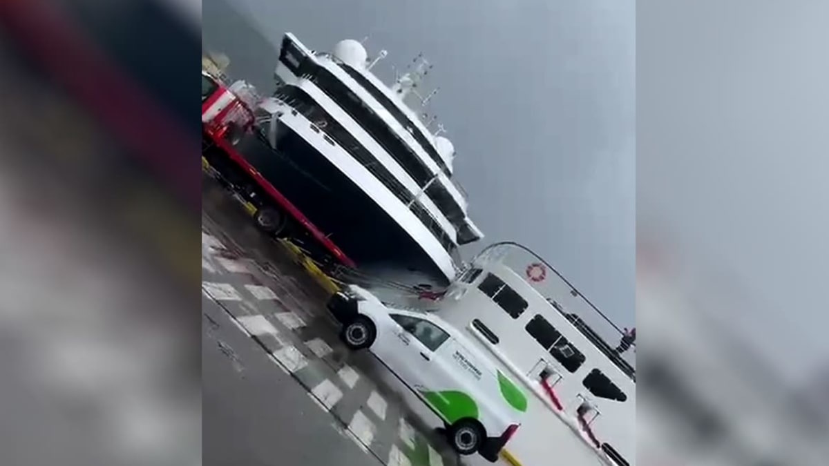 Ushuaia: fuerte viento provocó una colisión leve entre dos buques en el puerto
