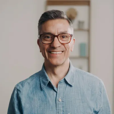 Marcos  Cabrera