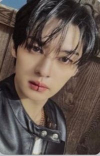 Lee Know's  Photocard