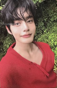 Kim Ji Woong's Zerose Photocard