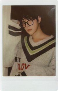 Jongwoo's Nerd Polaroid Photocard
