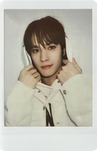 Jay Chang's Hip Polaroid Photocard