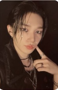 Theo's Hello82 Superb Digipack Exclusive Photocard