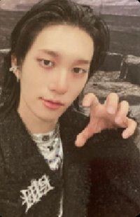 Theo's Hello82 Killin' It Exclusive Photocard