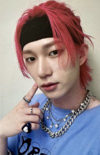 Theo's Platform Ver. Photocard