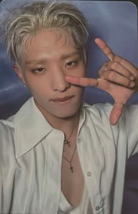 Keeho's Walmart (Rockstar) Photocard