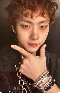 Jiung's Hello82 Superb Digipack Exclusive Photocard